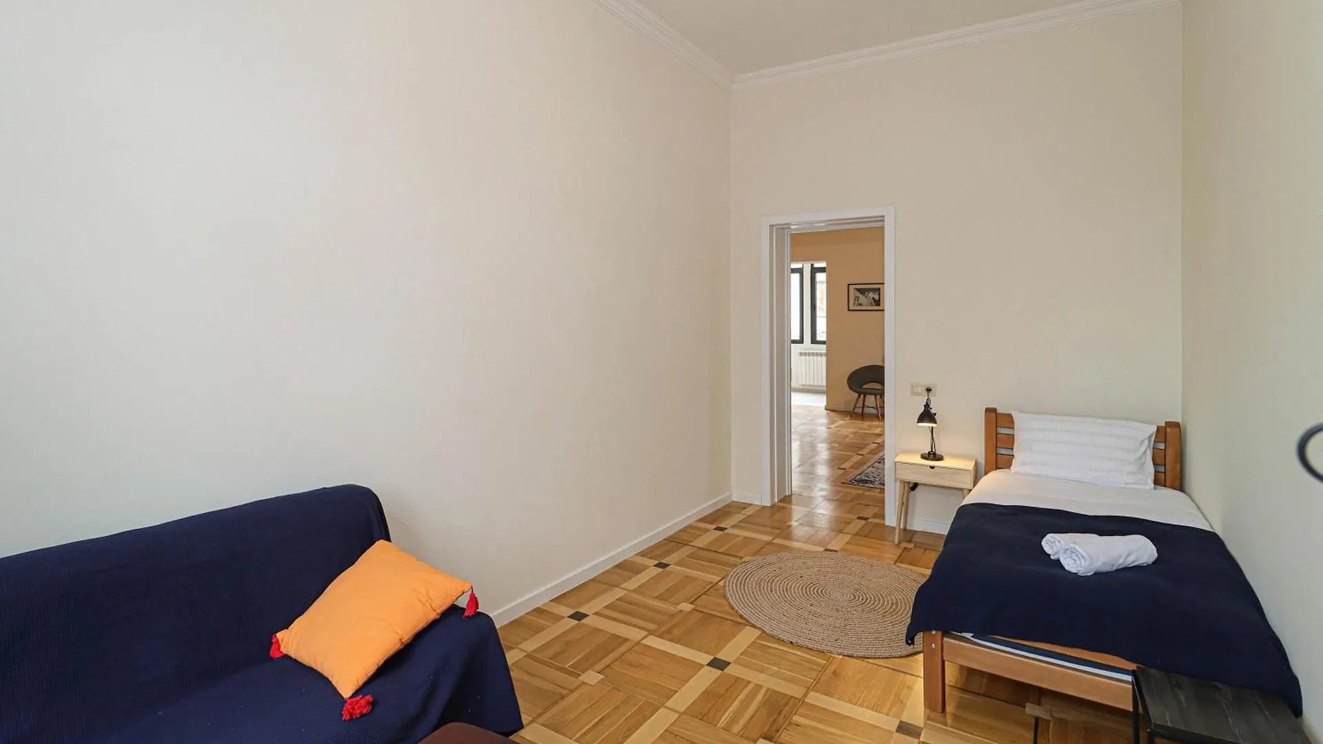 3Br Central And Spacious Apt Vera - By Wehost Tbilisi