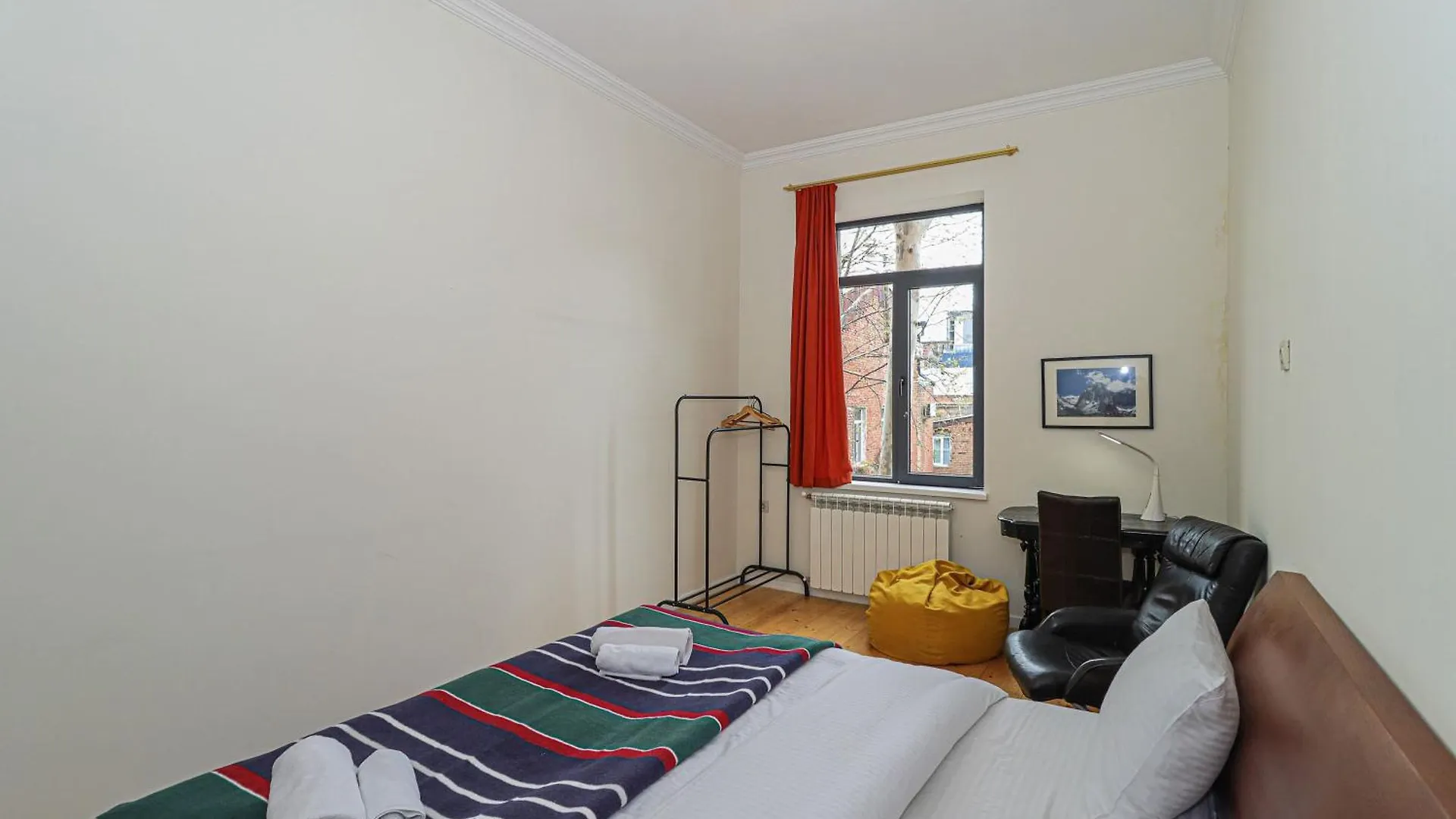 3Br Central And Spacious Apt Vera - By Wehost Tbilisi Georgien